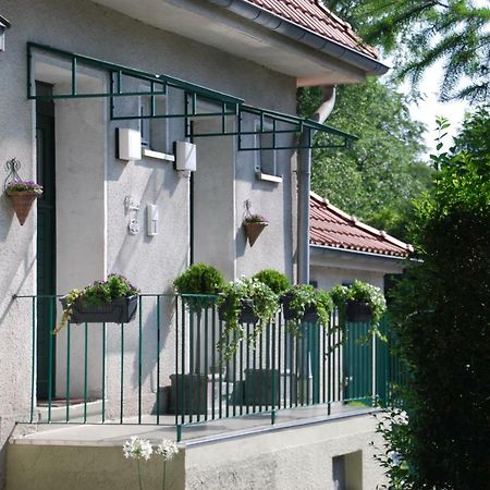 Haus In Der Gartenstadt Ботроп Екстериор снимка