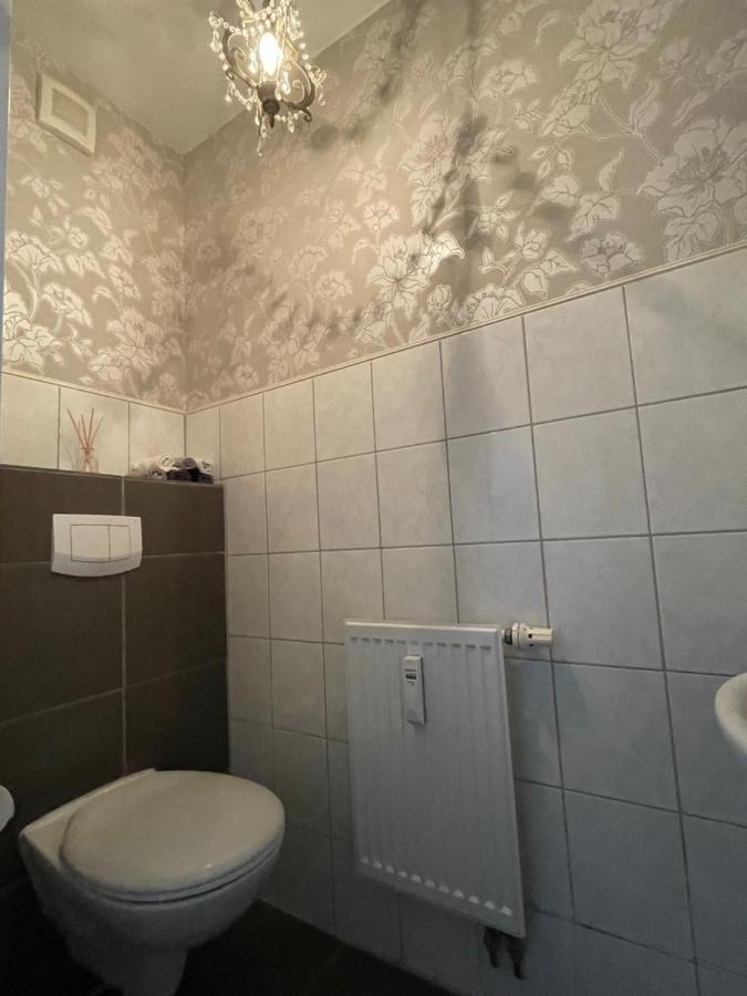 Haus In Der Gartenstadt Ботроп Екстериор снимка